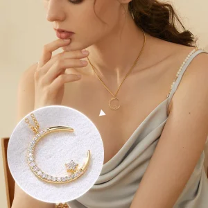 ✨Mån- och Stjärnhalsband – Delikat Silverfärgad Kedja, Glimrande Pendant & Romantisk Symbol💫